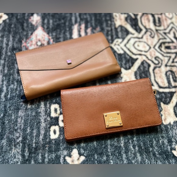 Bundle of 2 wallets - Picture 1 of 4